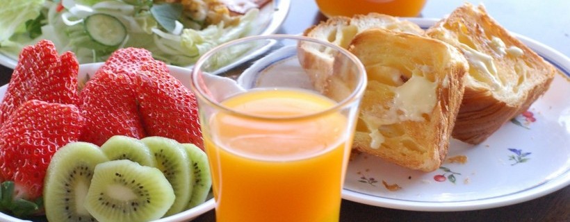 Acostúmbrate a comenzar tu día con un buen desayuno.