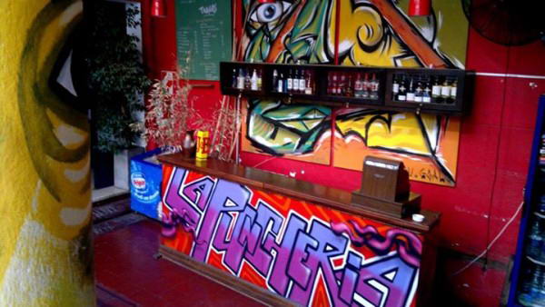 Bar